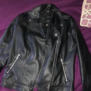 Forever 21 black leather jacket